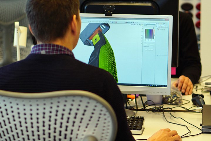 Designing the Philips OneBlade Rapid 3D South African agents for solidTHINKING EVOLVE